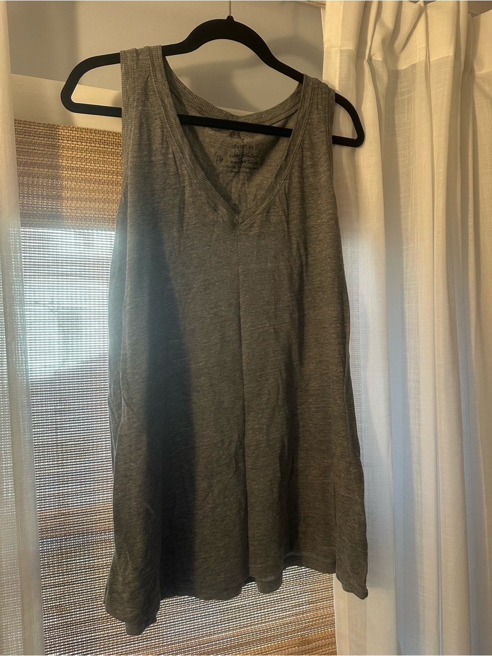 torrid Gray V-Neck Flowy Tank Top